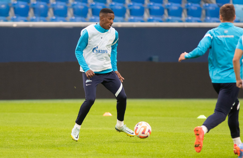 Первая тренировка Роберта Ренана в «Зените»