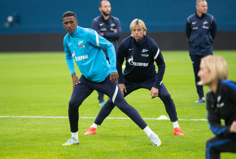Первая тренировка Роберта Ренана в «Зените»