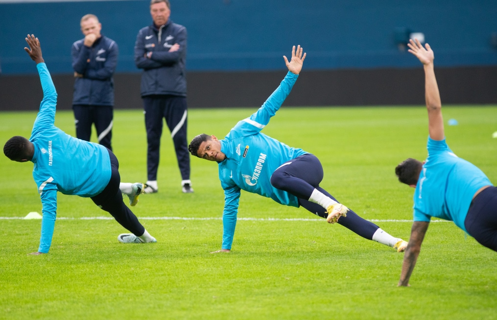 Первая тренировка Роберта Ренана в «Зените»