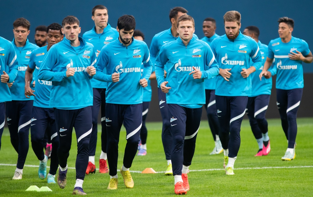 Первая тренировка Роберта Ренана в «Зените»