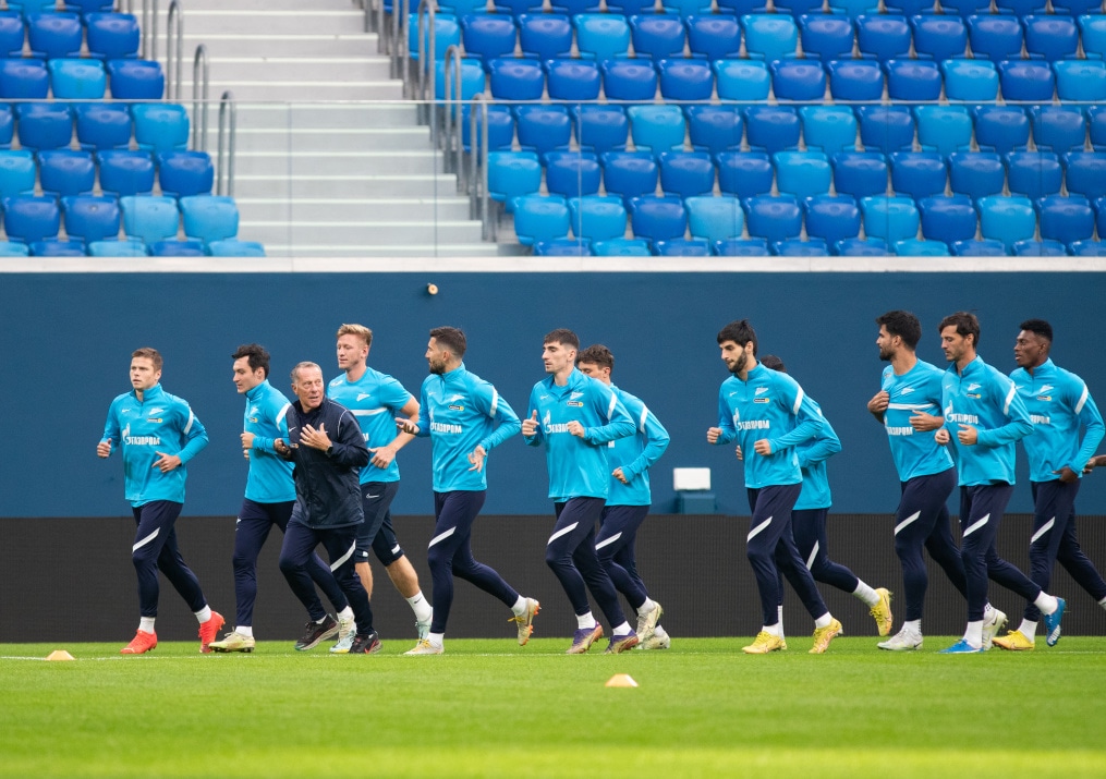 Первая тренировка Роберта Ренана в «Зените»