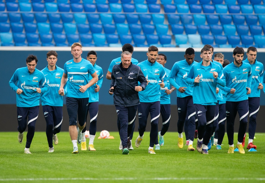 Первая тренировка Роберта Ренана в «Зените»