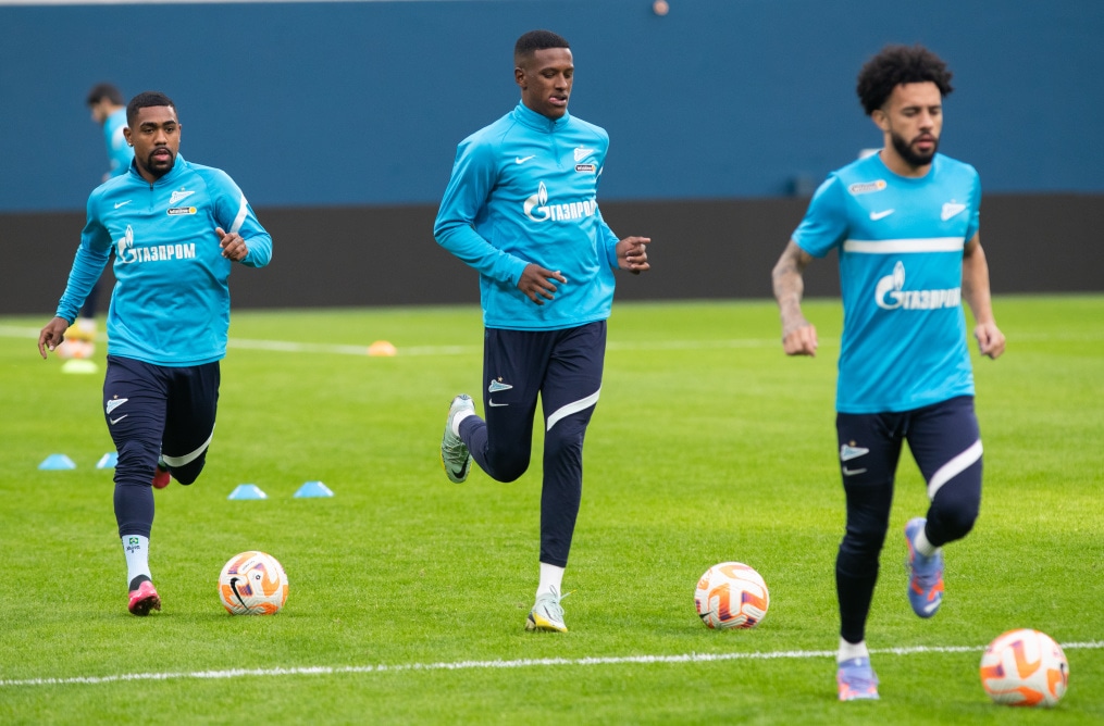 Первая тренировка Роберта Ренана в «Зените»