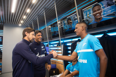 Первая тренировка Роберта Ренана в «Зените»