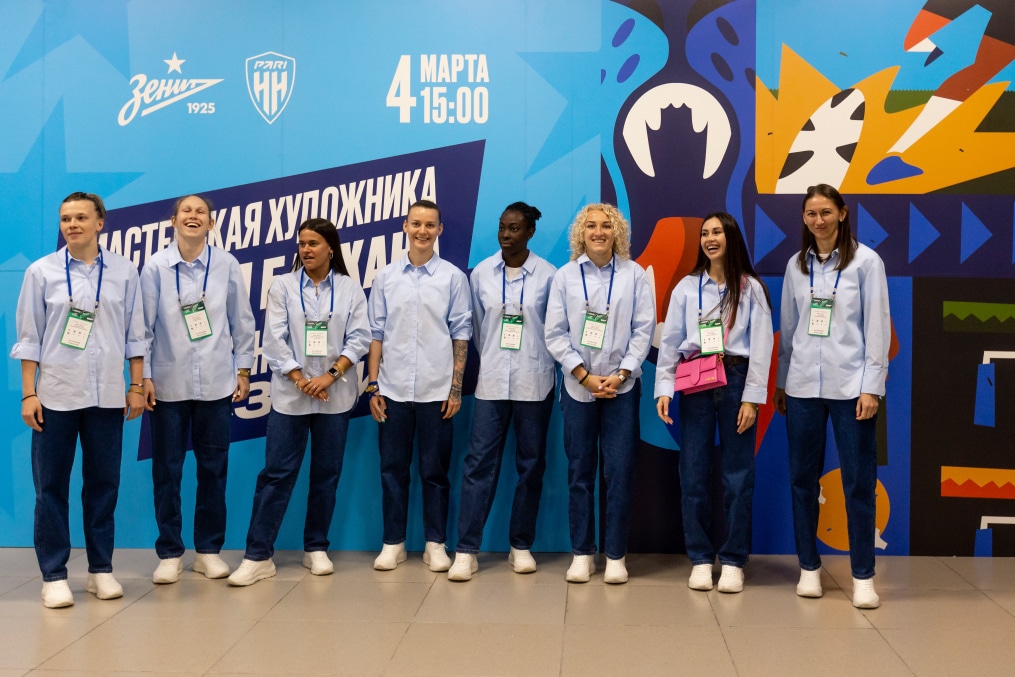 Мастерская художника на Фан-променаде «Праздник весны» перед матчем с «Пари НН»