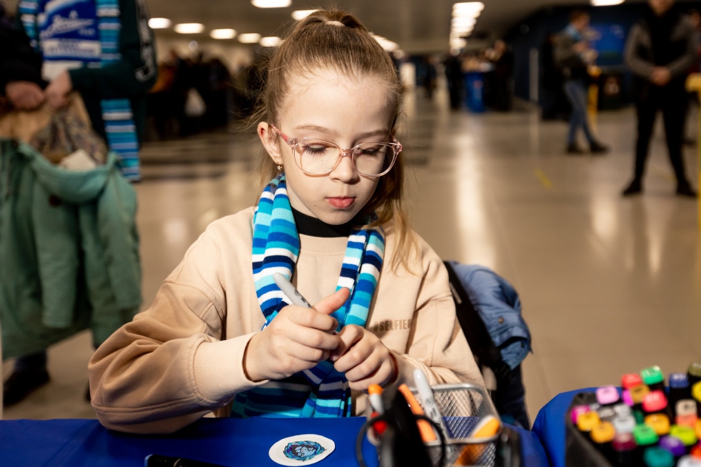 Мастерская художника на Фан-променаде «Праздник весны» перед матчем с «Пари НН»