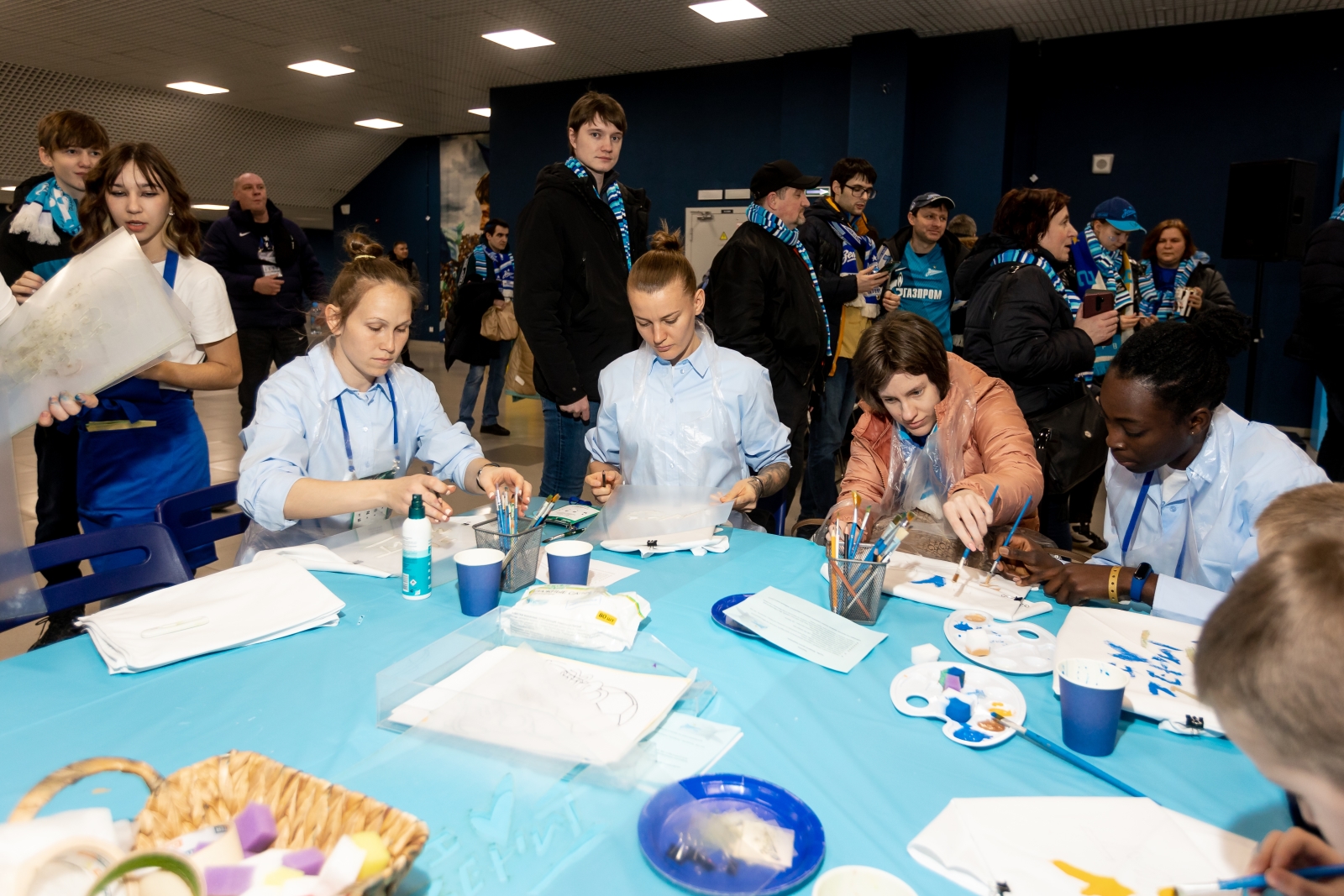 Мастерская художника на Фан-променаде «Праздник весны» перед матчем с «Пари НН»