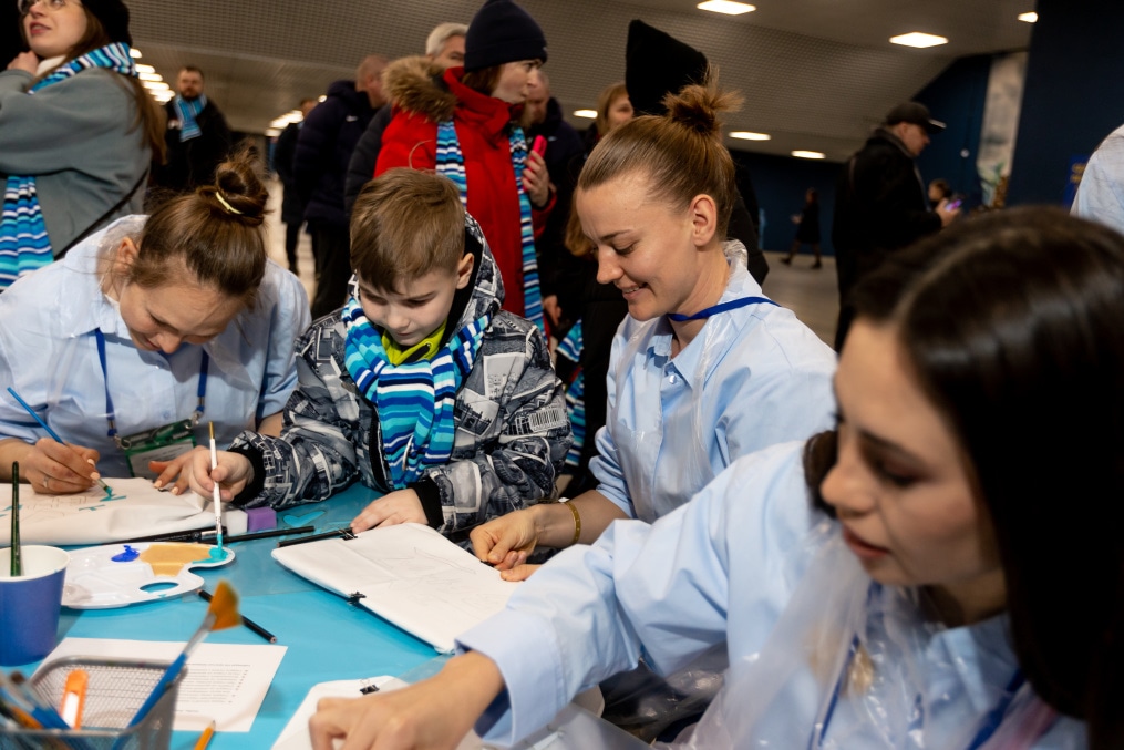 Мастерская художника на Фан-променаде «Праздник весны» перед матчем с «Пари НН»