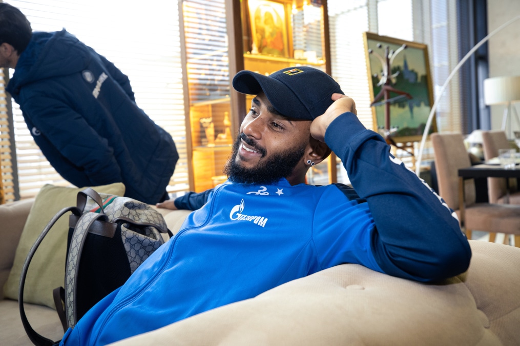 Вылет команды в Стамбул на матч «Фенербахче» — «Зенит»