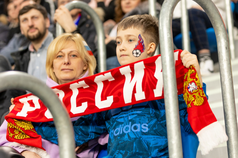 Болельщики на товарищеском матче Россия — Ирак