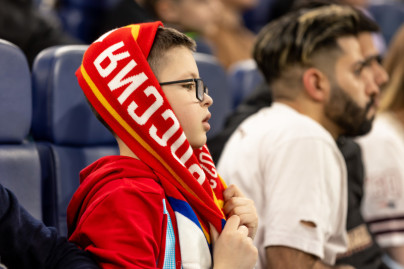 Болельщики на товарищеском матче Россия — Ирак