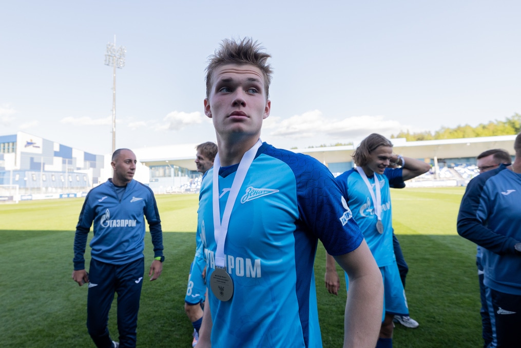 Торжественное вручение серебряных медалей «Зениту»-м