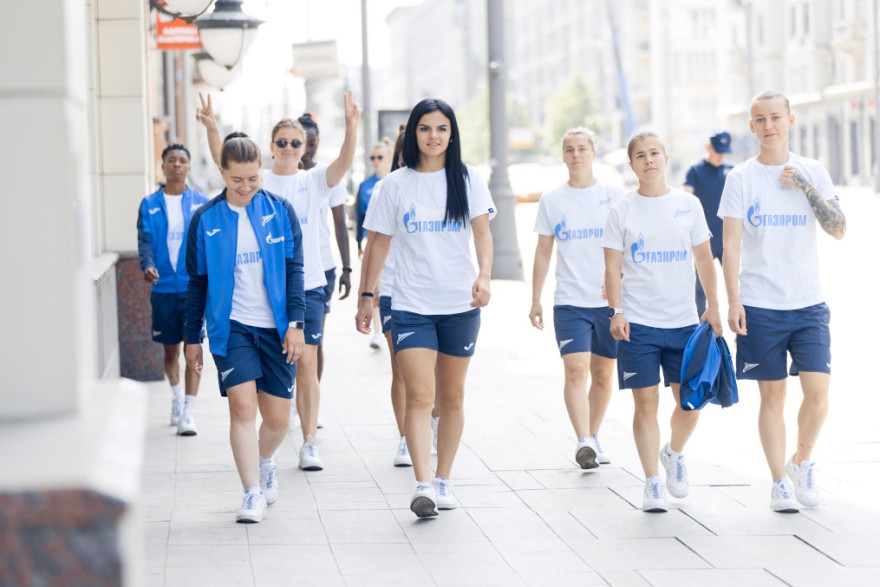 Утренняя прогулка женской команды в Москве