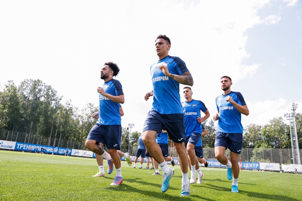 Летние «Газпром» — тренировочные сборы: 26 июня, утренняя тренировка