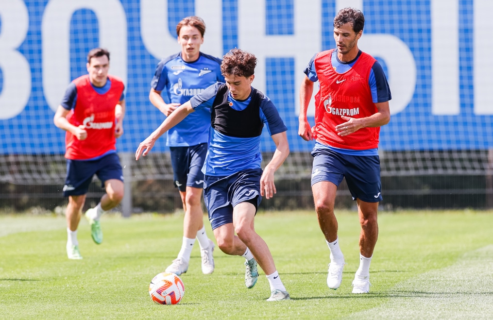Летние «Газпром» — тренировочные сборы: 26 июня, утренняя тренировка