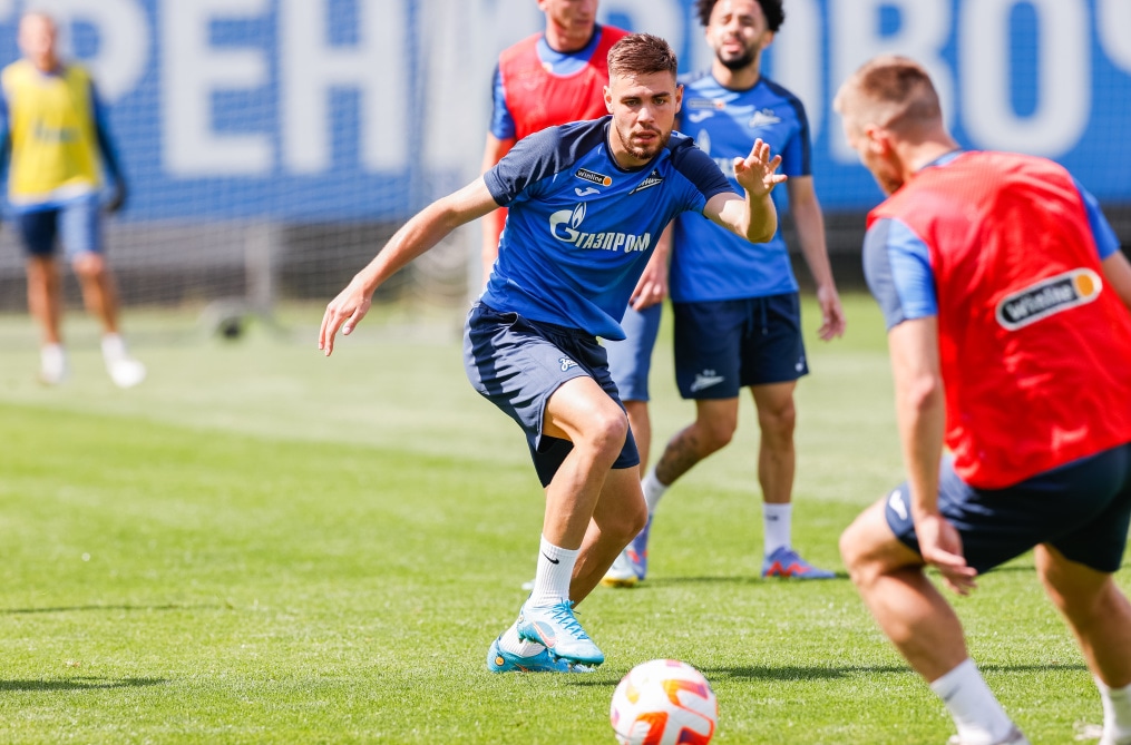 Летние «Газпром» — тренировочные сборы: 26 июня, утренняя тренировка