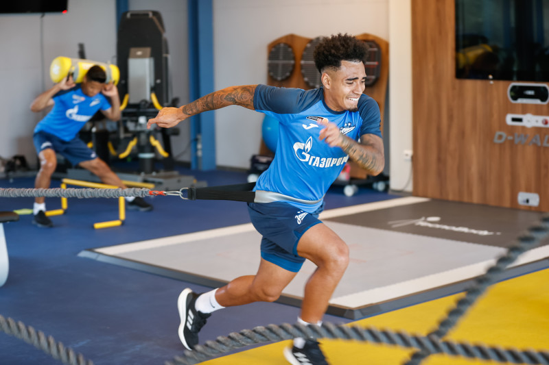 Летние «Газпром» — тренировочные сборы: 27 июня, утренняя тренировка