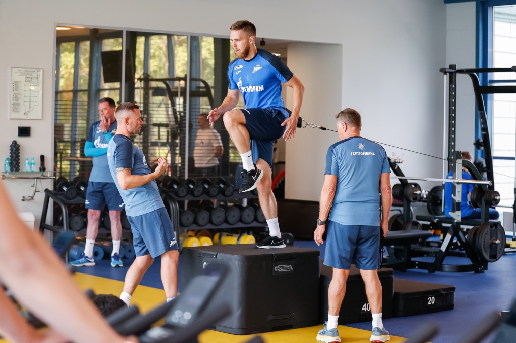 Летние «Газпром» — тренировочные сборы: 27 июня, утренняя тренировка