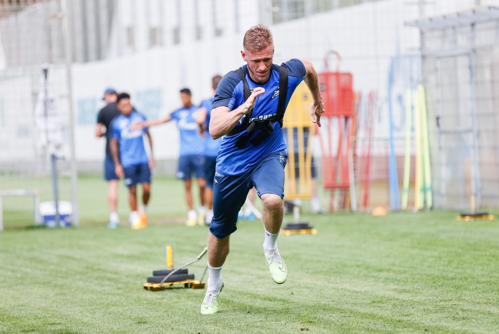 Летние «Газпром» — тренировочные сборы: 27 июня, утренняя тренировка