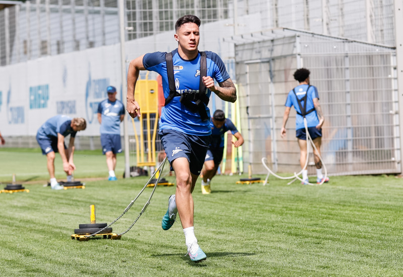 Летние «Газпром» — тренировочные сборы: 27 июня, утренняя тренировка