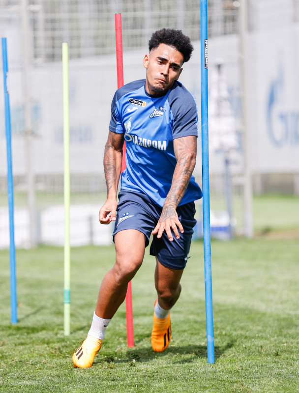 Летние «Газпром» — тренировочные сборы: 27 июня, утренняя тренировка