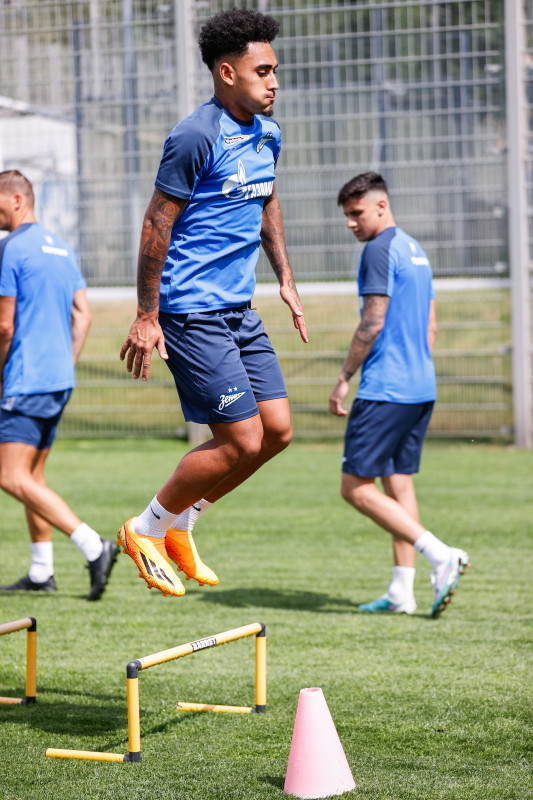 Летние «Газпром» — тренировочные сборы: 27 июня, утренняя тренировка