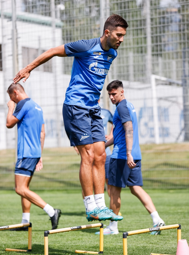 Летние «Газпром» — тренировочные сборы: 27 июня, утренняя тренировка