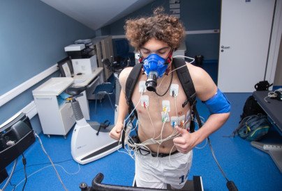 Александр Коваленко проходит осмотр в клинике «Мой медицинский центр»