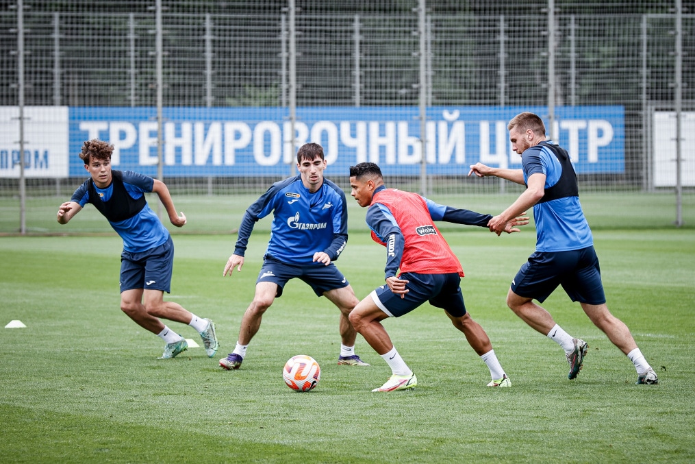 Тренировка «Зенита» перед матчем с «Црвеной Звездой»