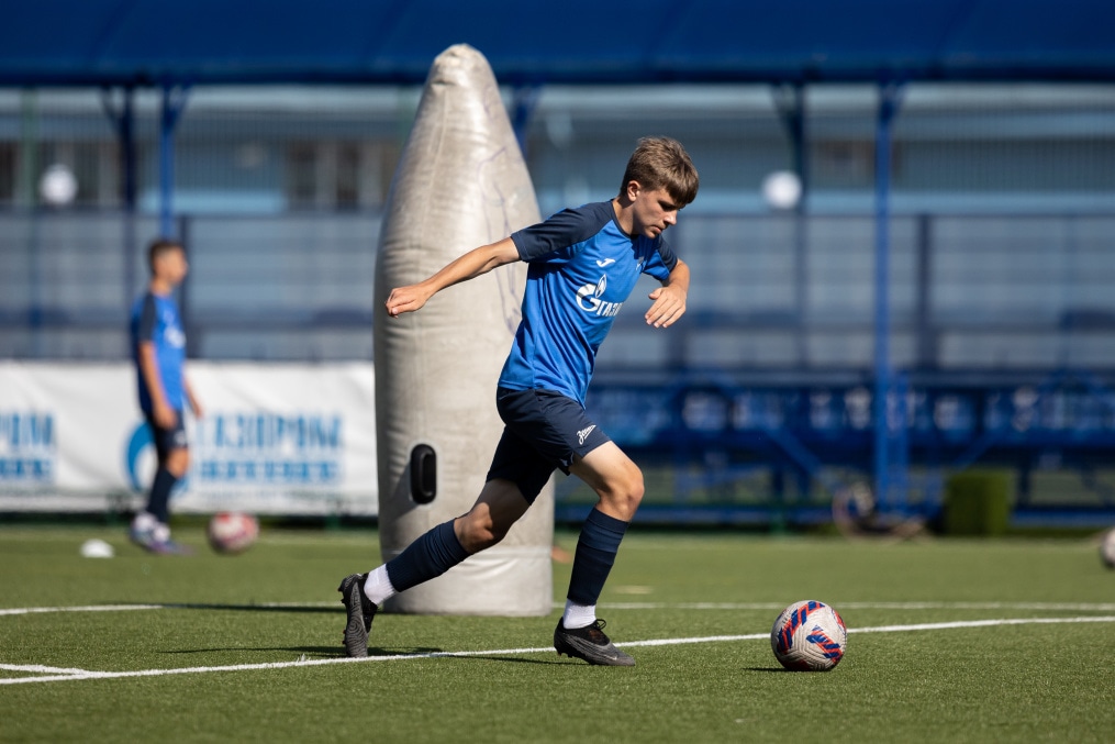 Тренировка «Зенита»-2008 в «Газпром»-Академии ФК «Зенит»