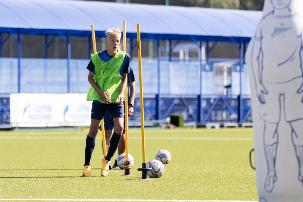 Тренировка «Зенита»-2008 в «Газпром»-Академии ФК «Зенит»