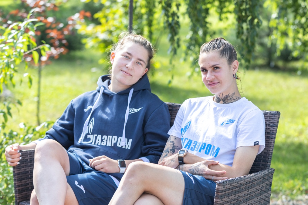 Прогулка женской команды перед матчем «Рязань-ВДВ» — «Зенит»