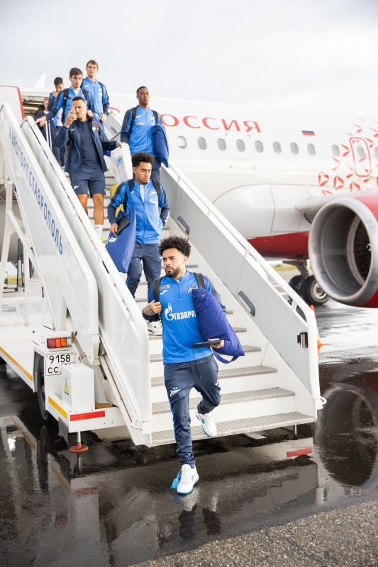 Прибытие команды «Зенит» в Ставрополь и отъезд в Ростов-на-Дону на матч с «Ростовом»