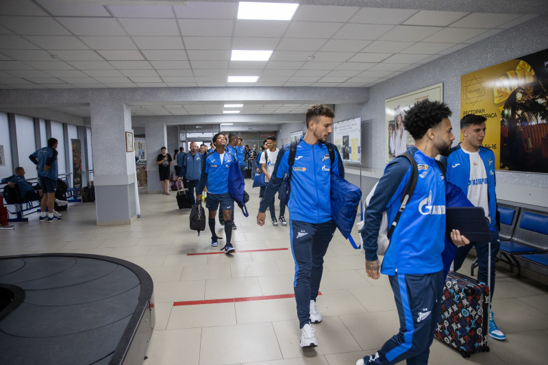 Прибытие команды «Зенит» в Ставрополь и отъезд в Ростов-на-Дону на матч с «Ростовом»