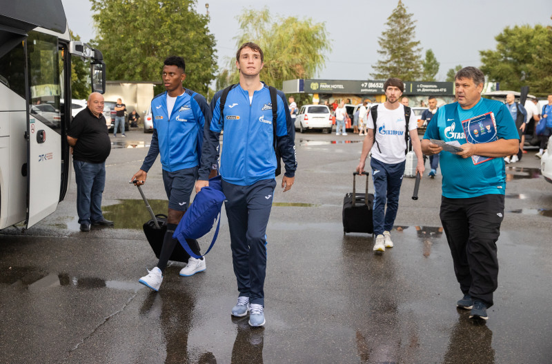 Прибытие команды «Зенит» в Ставрополь и отъезд в Ростов-на-Дону на матч с «Ростовом»