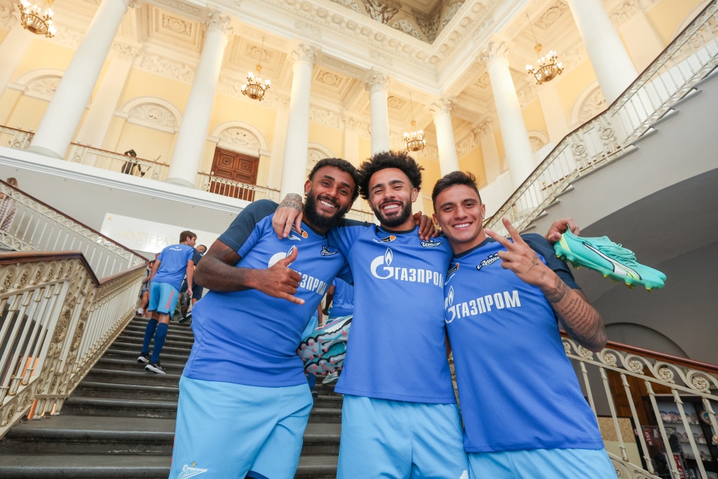 Экскурсия по залам Русского музея для игроков основного состава ФК «Зенит»