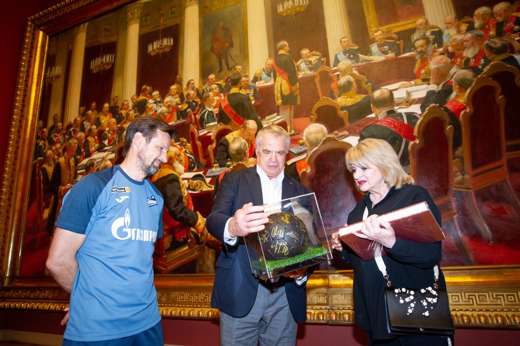 Экскурсия по залам Русского музея для игроков основного состава ФК «Зенит»