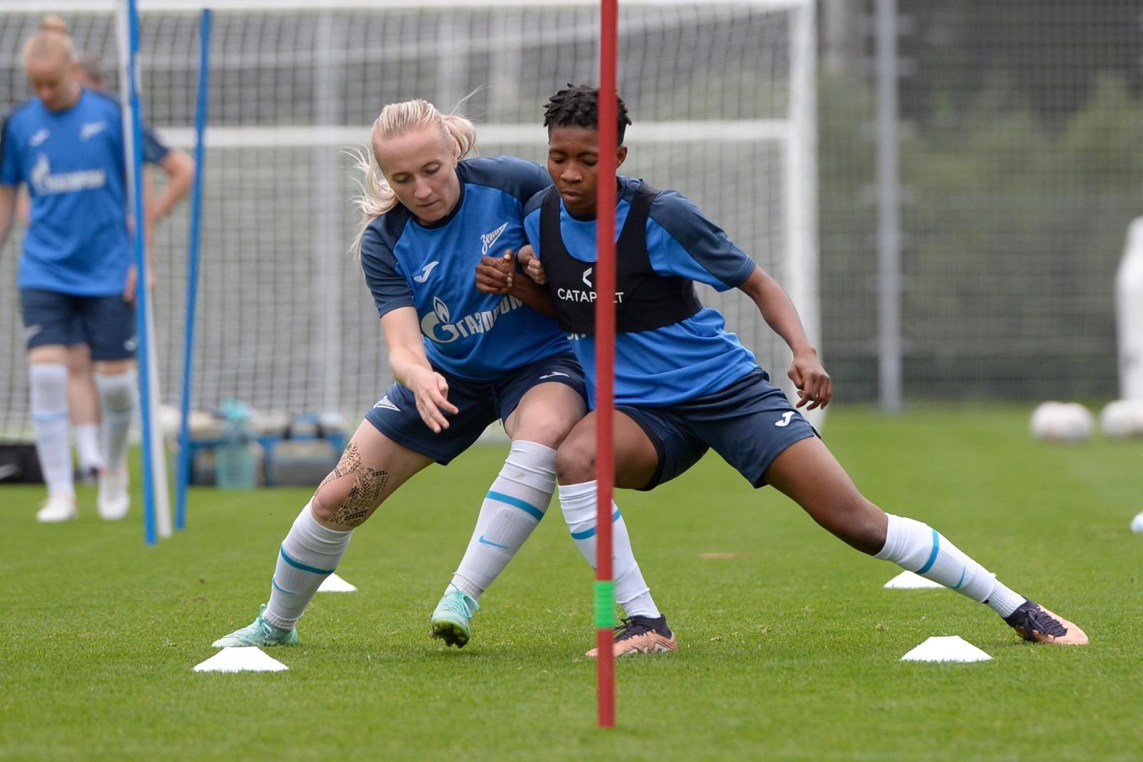 Тренировка женской команды «Зенит» перед матчем 1/4 финала Кубка России с «Енисеем»