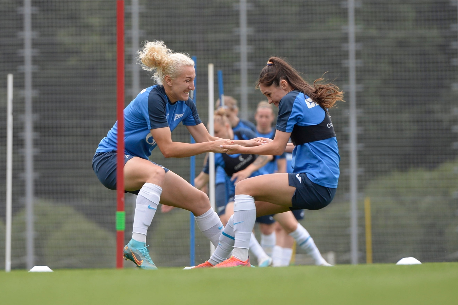 Тренировка женской команды «Зенит» перед матчем 1/4 финала Кубка России с «Енисеем»