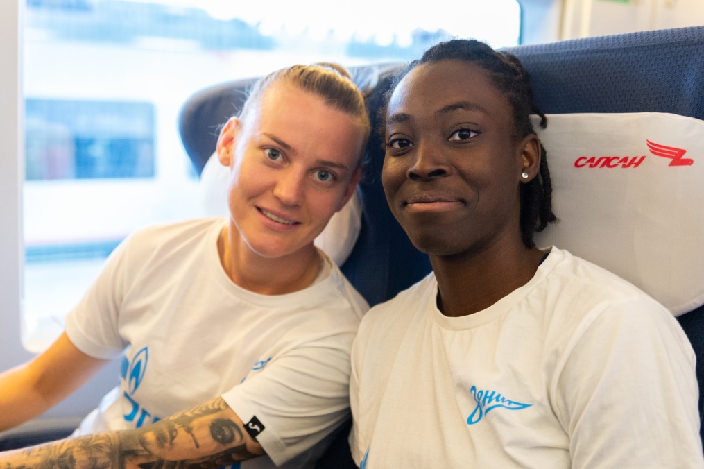 Выезд женской команды на матч с «Локомотивом»