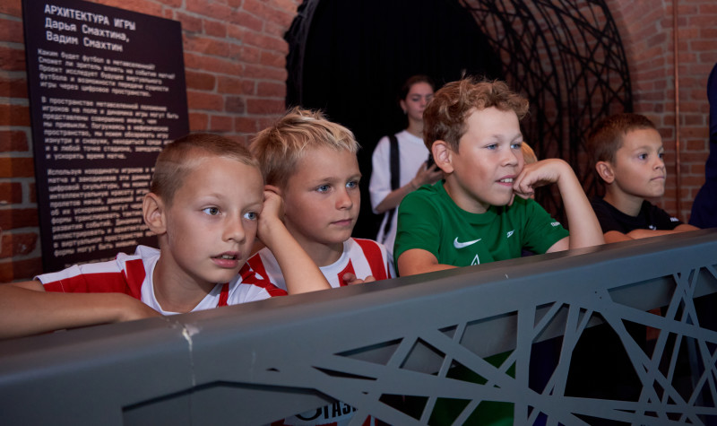 Экскурсия «Зенита»-2015 в в галерею «Цифергауз»