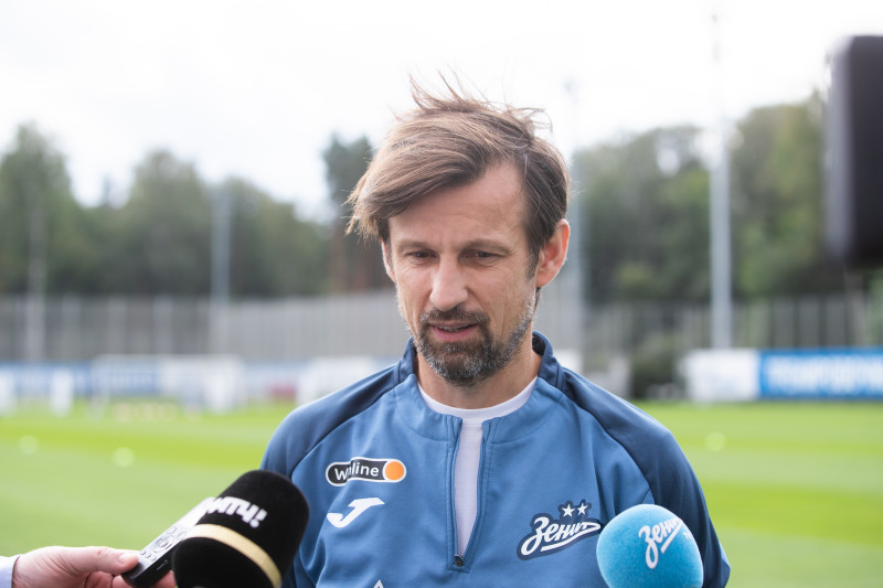 Сергей Семак на пресс-брифинге перед матчем с ЦСКА