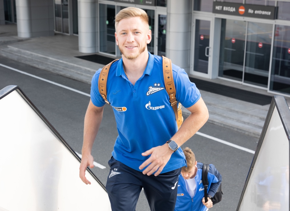 Вылет команды «Зенит» на матч с ЦСКА