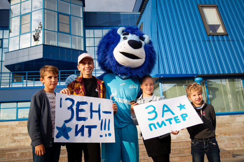 «Фан-Променад» перед матчем Cуперлиги 2023, «Зенит» — «Рязань-ВДВ»