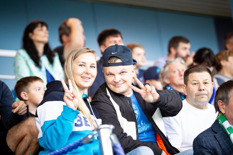 Болельщики на матче Cуперлиги 2023, «Зенит» — «Рязань-ВДВ»