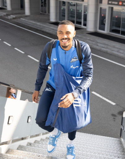 Вылет «Зенита» на матч с «Ахматом»