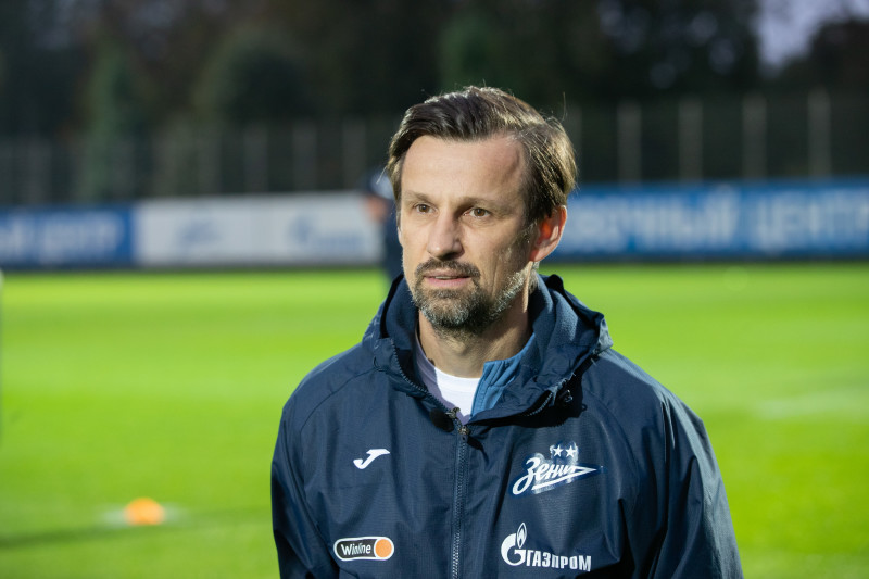 Сергей Семак на пресс-брифинге перед матчем с «Кайратом»