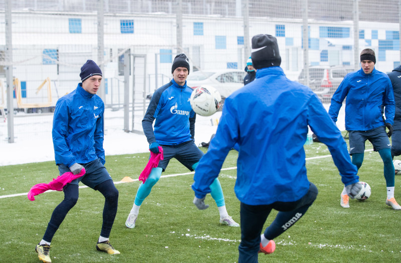 Тренировка «Зенита»-2 в Удельном парке