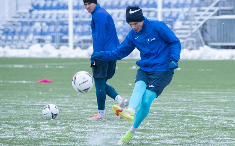 Тренировка «Зенита»-2 в Удельном парке
