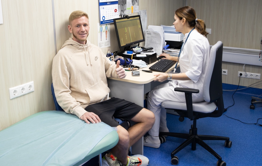 Зимний медосмотр «Зенита» в клинике «Мой медицинский центр»: второй день